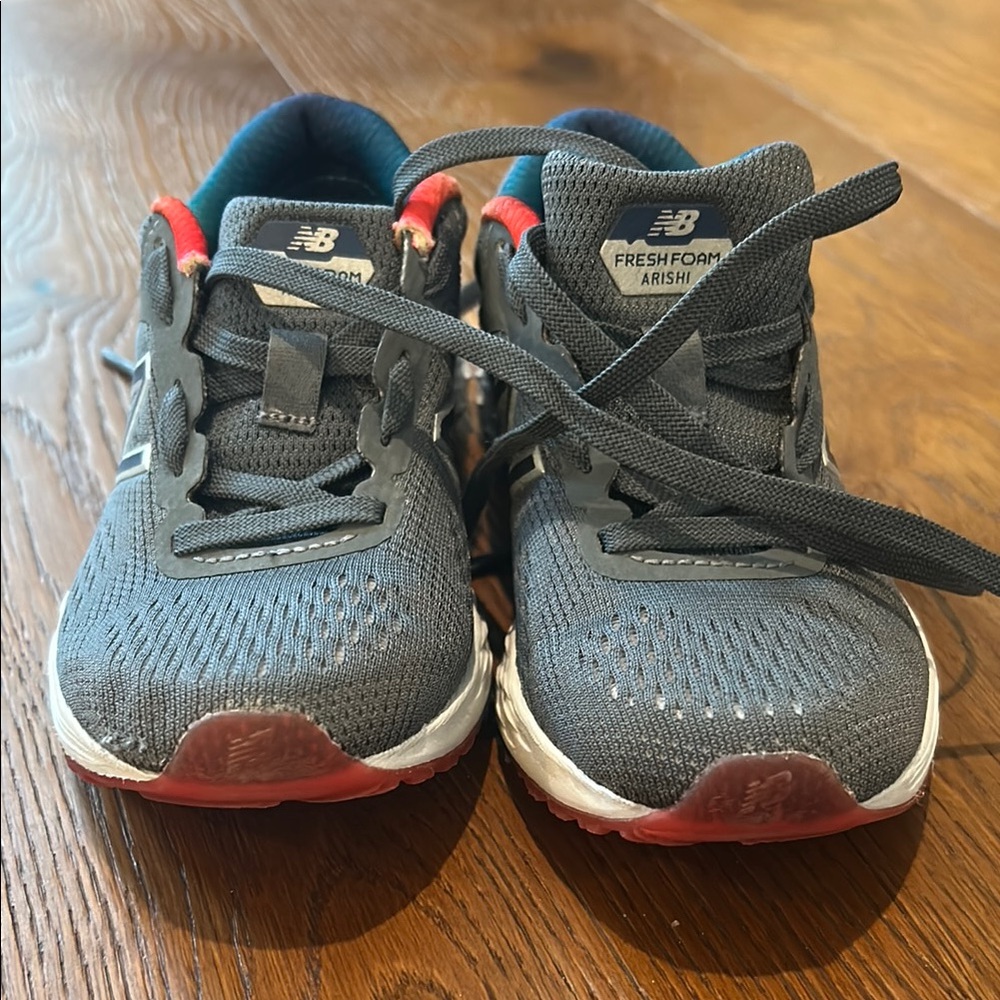 New Balance Kids' Gray and Red Sneakers - Picture 2 of 5